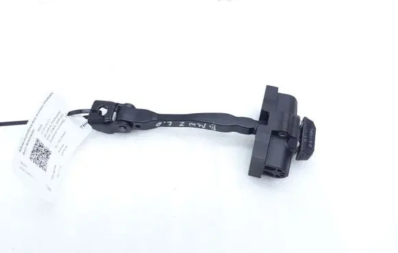 BMW 2 F45 Front door check strap stopper