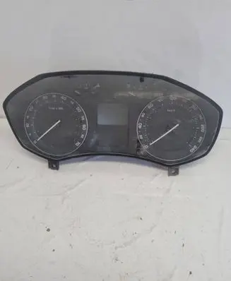 Skoda Superb B6 (3T) Speedometer (instrument cluster) A2C53032525 053285 1Z0920810B