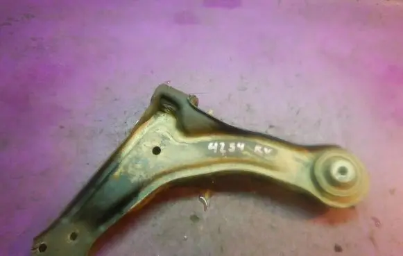 Mercedes-Benz Vito Viano W638 Front control arm