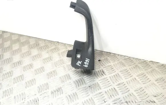 Volkswagen Golf V Front door interior handle trim 1K0868039A