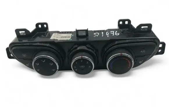 Hyundai i10 Interior fan control switch 97250B9020