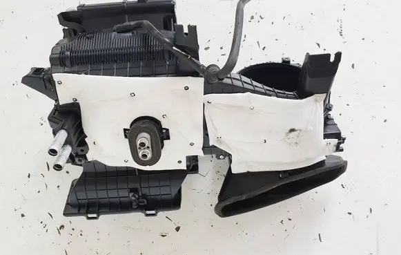 Hyundai Veloster Electric car heater 
