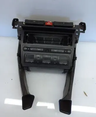 Audi A6 S6 C5 4B Climate control unit