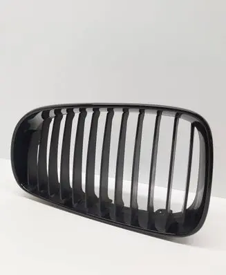 BMW 1 E81 E87 Front grill