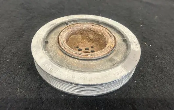 Audi A8 S8 D3 4E Crankshaft pulley 057105251