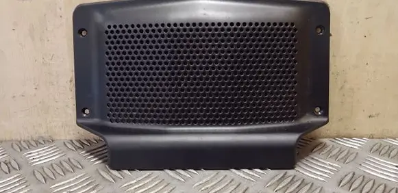 BMW X3 E83 Subwoofer grill/trim 6990108