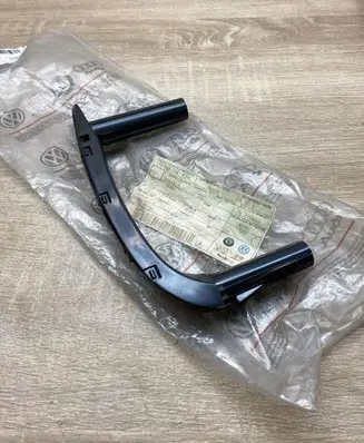 Skoda Octavia Mk2 (1Z) Front door interior handle 1Z0868714