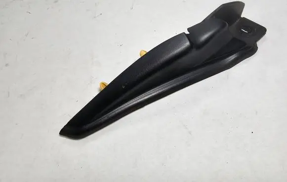 Renault Captur Windshield trim 668637604R