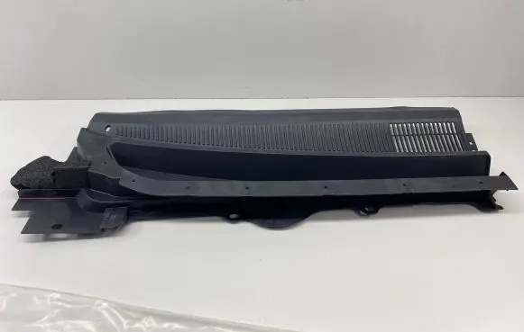 Ford Ranger Wiper trim AB392102222DC