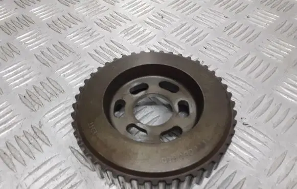Skoda Octavia Mk1 (1U) Fuel pump gear (pulley) 038130111B