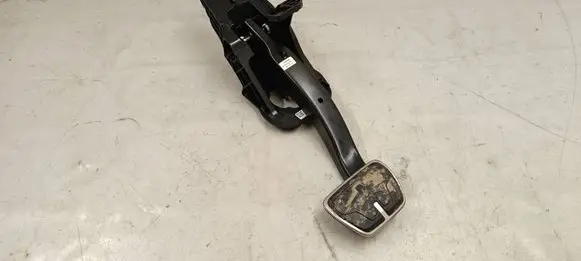 BMW 3 G20 G21 Brake pedal 6874282