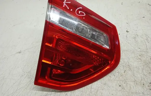 Citroen C4 I Picasso Tailgate rear/tail lights 9653547777