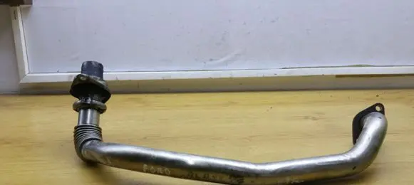 EGR valve line/pipe/hose