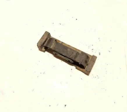 Nissan X-Trail T32 Engine mount bracket 758104BD0A 758104BD0B
