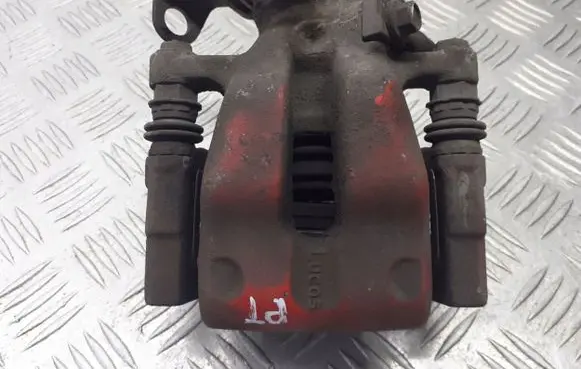 Opel Astra H Rear brake caliper