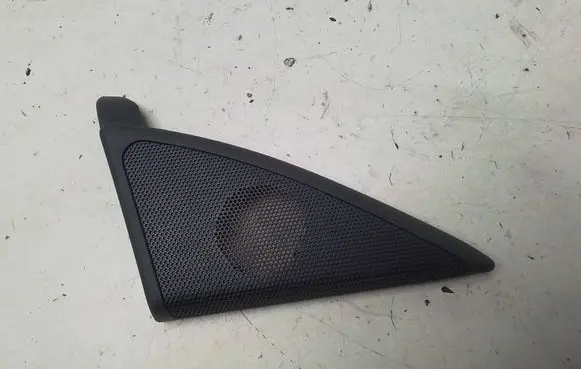 Mercedes-Benz C W203 Side speaker trim/cover A2037250294 W203R 14571000