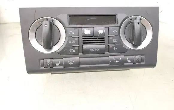 Audi A3 S3 8P Climate control unit 8P0820043A