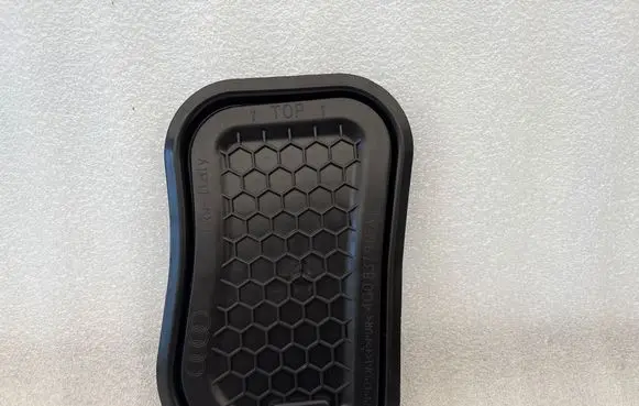 Audi A6 C7 Other front door trim element 4G0837915A