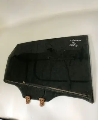 Nissan Qashqai J12 Rear door window glass 43r011604