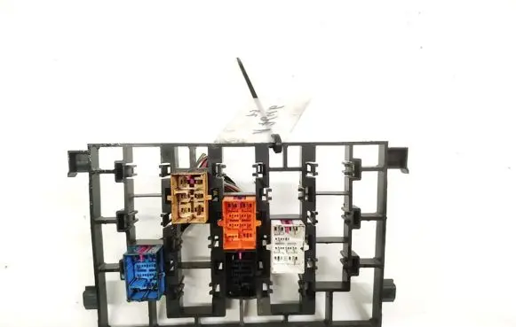 Audi A3 S3 8L Fuse box set 1J1941379