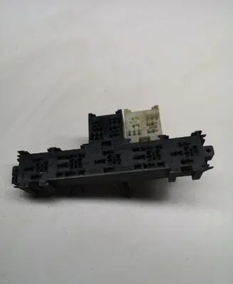 Renault Trafic II (X83) Fuse box set 7703297572