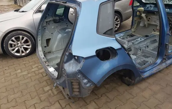 Rear quarter panel