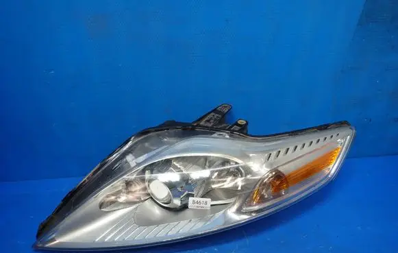 Ford Mondeo MK IV Headlight/headlamp 7S71-13D155-BM 11365
