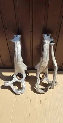Audi e-tron Stub axle 
