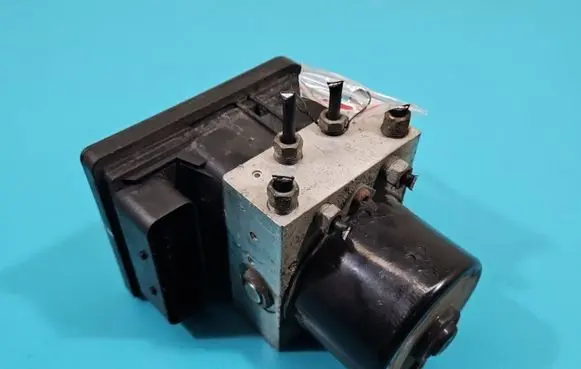 Opel Zafira B ABS Pump 13234911 IMPRK1404409