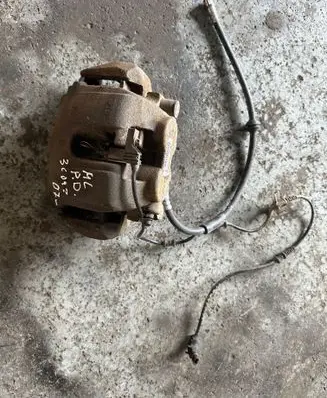 Mercedes-Benz ML W164 Front brake caliper
