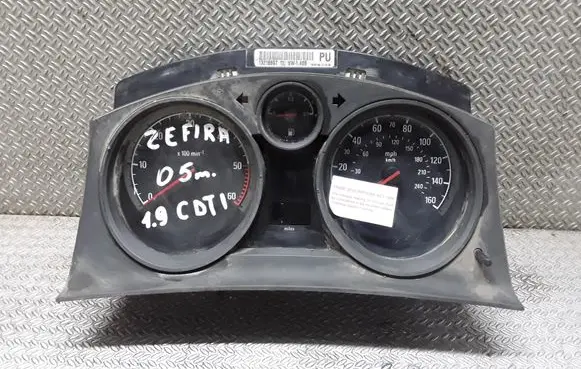 Opel Zafira B Speedometer (instrument cluster) 13216697