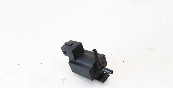BMW 5 F10 F11 Vacuum valve 7810831 70231800