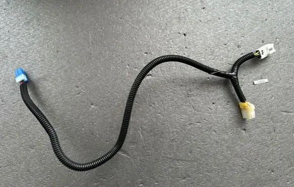 Nissan Patrol Y61 Seat wiring loom 87019VB060