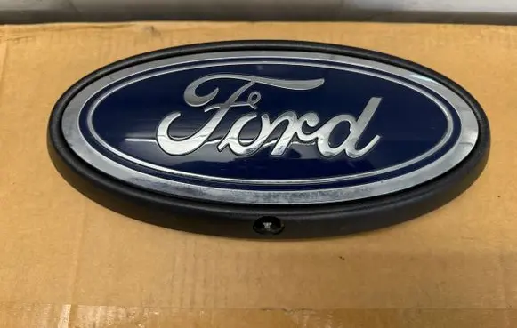 Ford Ranger IV Manufacturers badge/model letters N1WB19H438