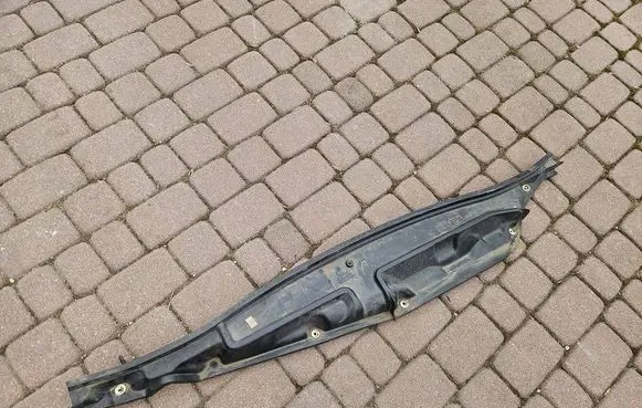 Opel Corsa E Wiper trim 13434163