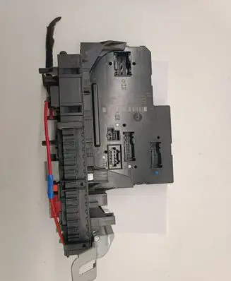 Mercedes-Benz C W204 Fuse module 2049060105