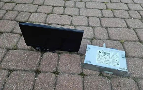 Citroen Berlingo Glove box central console 9867469680- 9851980380 9857590680