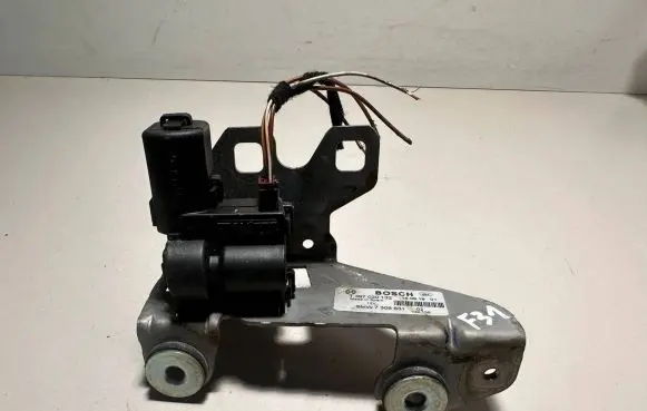 BMW 5 F10 F11 Tailgate window lock/catch/latch 7308831 1397020132