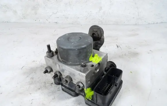 Seat Ibiza IV (6J,6P) ABS Pump 6R0907379AQ