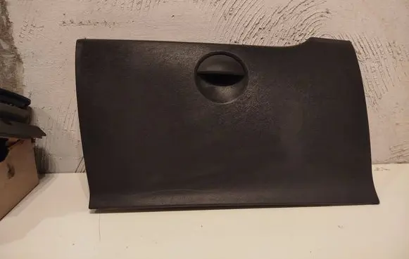 Renault Kangoo II Glove box