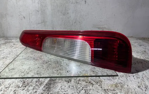 Ford Focus C-MAX Rear/tail lights