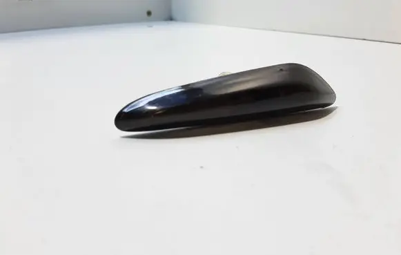 BMW 3 E46 Front fender indicator light 69113725