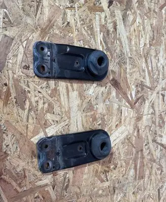 Ford Mustang VI Radiator mount bracket FR33-8K202