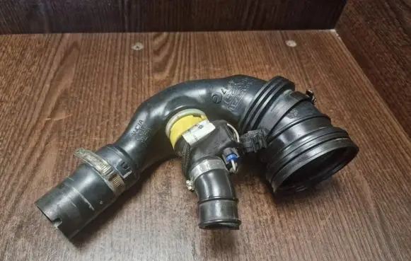 Fiat Fiorino Mass air flow meter 51908251 0281006054