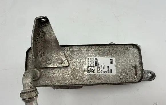BMW 3 F30 F35 F31 Transmission/gearbox oil cooler 8514515