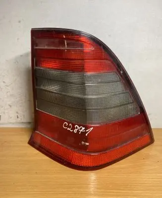 Mercedes-Benz C W202 Rear/tail lights 2028204064 C2871