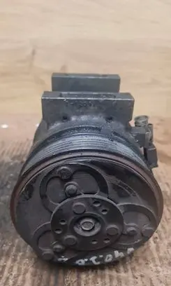 Volvo S40, V40 Air conditioning (A/C) compressor (pump) 30613839