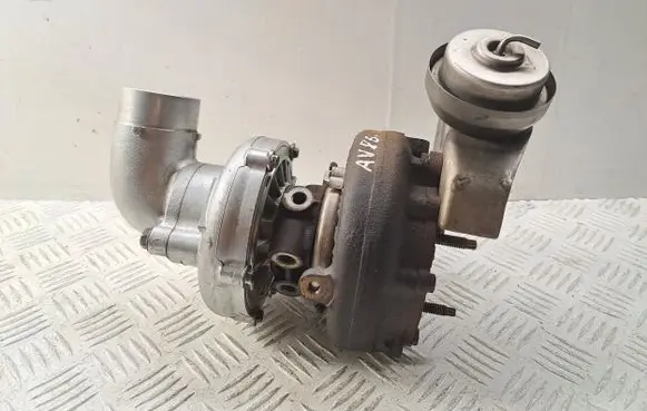 Toyota Avensis T250 Turbo 172010R020 06005808 0608020077