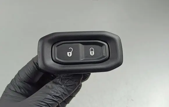 Jeep Wrangler Central locking switch button 3374020103 041581D 6AC64DX9AC
