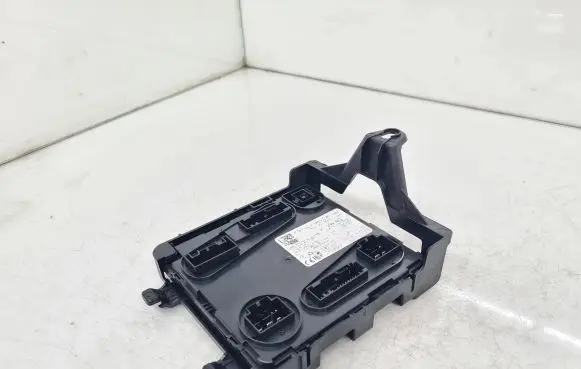 Porsche Taycan 9J1 Comfort/convenience module 992907064CK